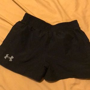 Girls Under Armour shorts